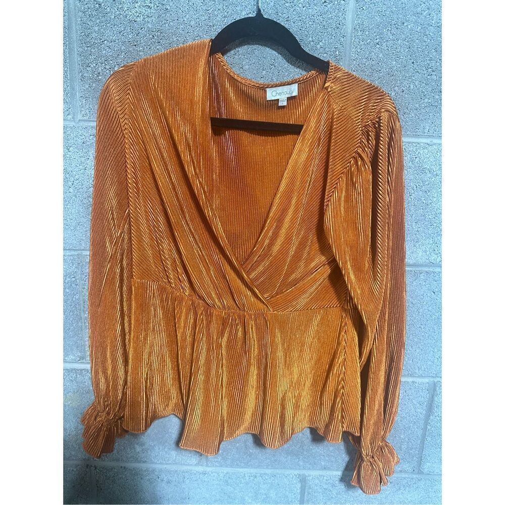 Chenault Women's Ribbed Velvet Top Blouse Size L Rust Long Sleeve Stretch